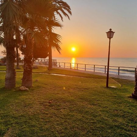 شقة Sol En La Plaja أوروبيسا ذيل مار المظهر الخارجي الصورة